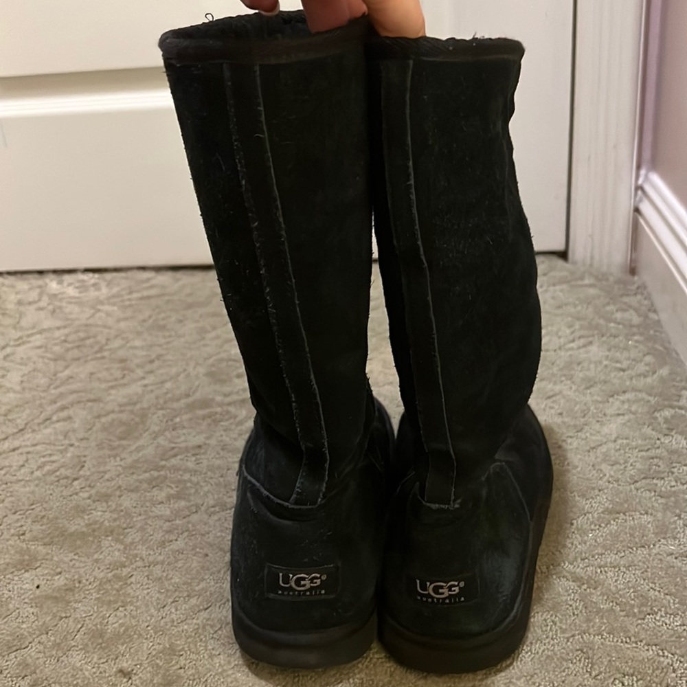 UGG BOOTS W/ zipper